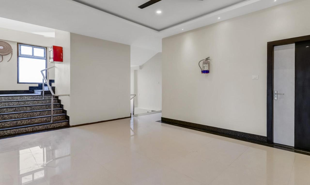 Treebo Hotel Mobi Vip Airport Gauháti Kültér fotó